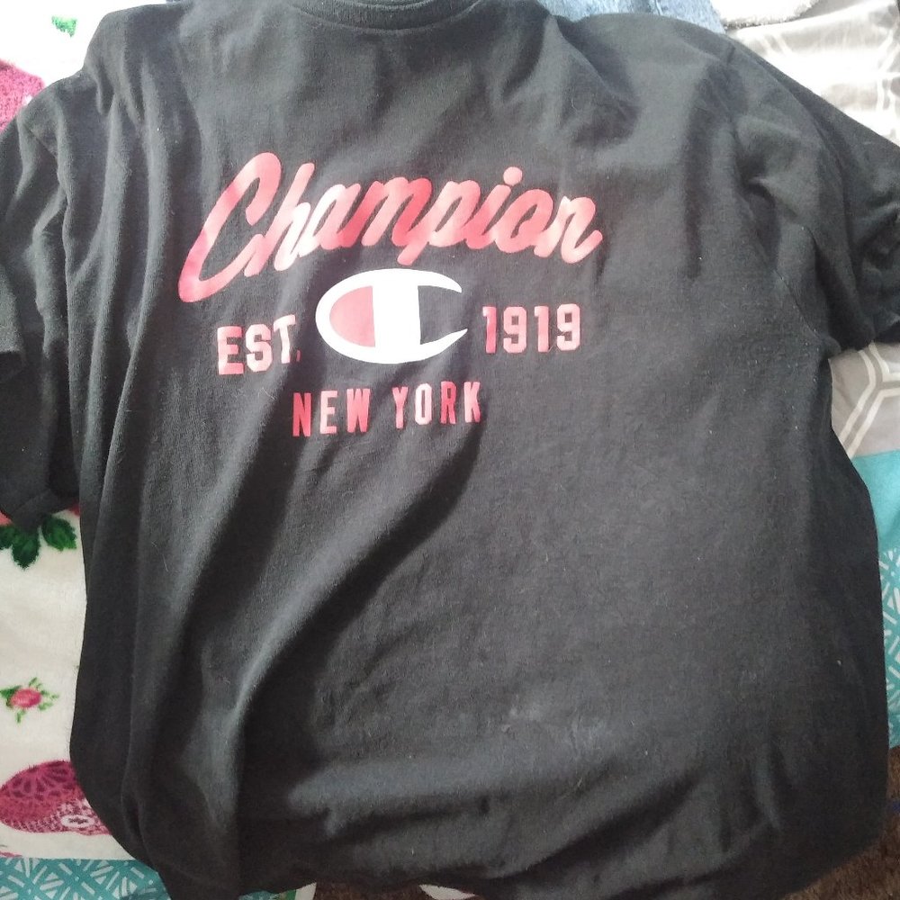 2xl champion shirt